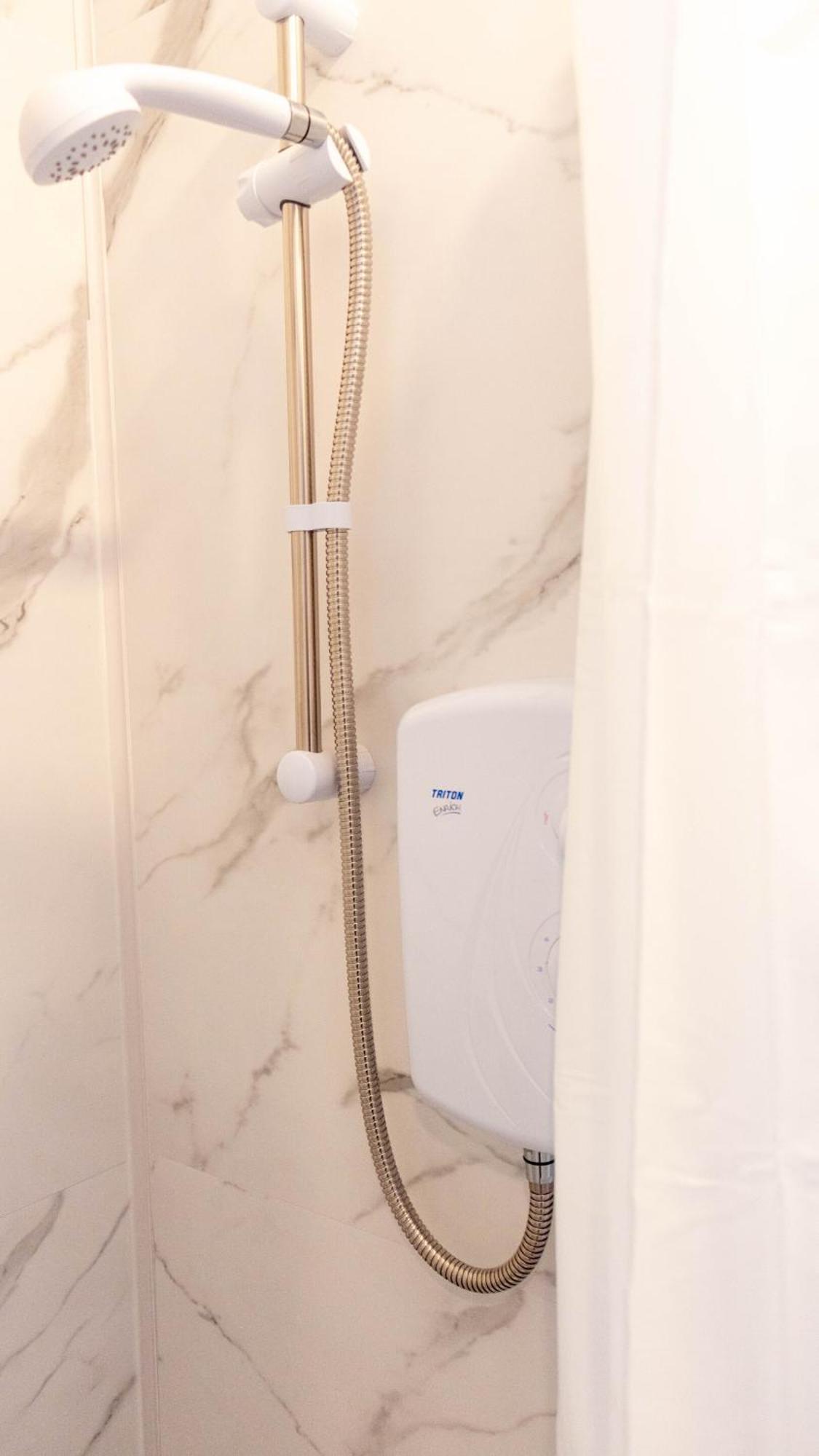 Castlegreen Apartment ダンバートン エクステリア 写真